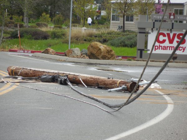 49 N Combie power pole 031
