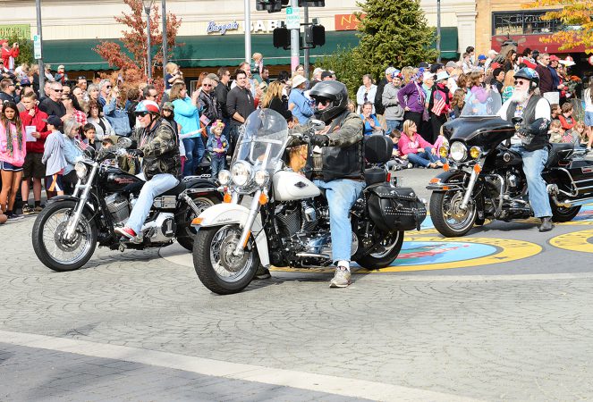 Veterans Parade 10