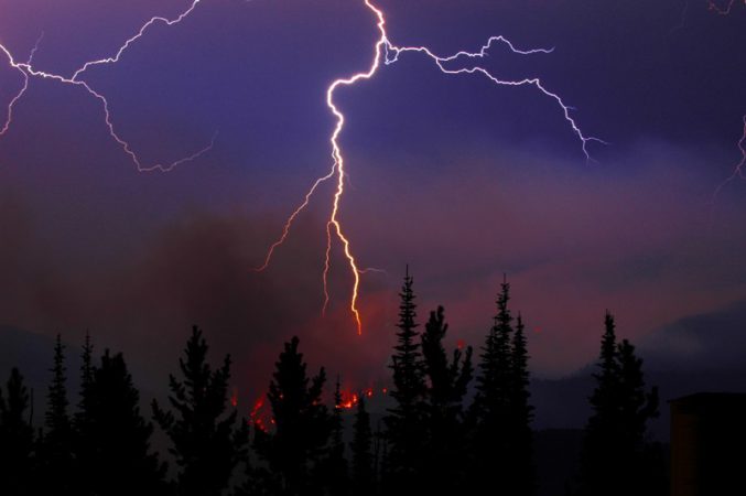lightning fire