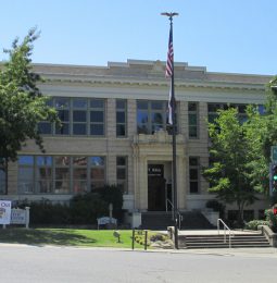 City Council To Look At loitering ordinances TONIGHT!